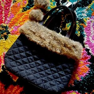 Bath and body works wool blend bad